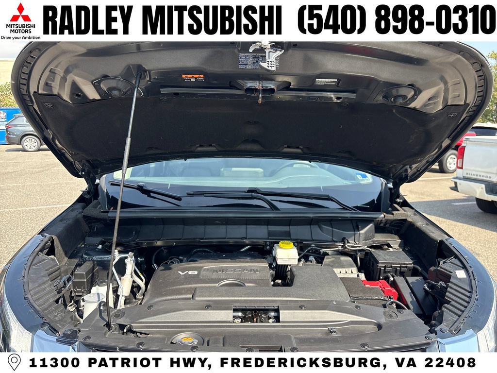 Used 2023 Nissan Pathfinder SL AWD/4WD image 15