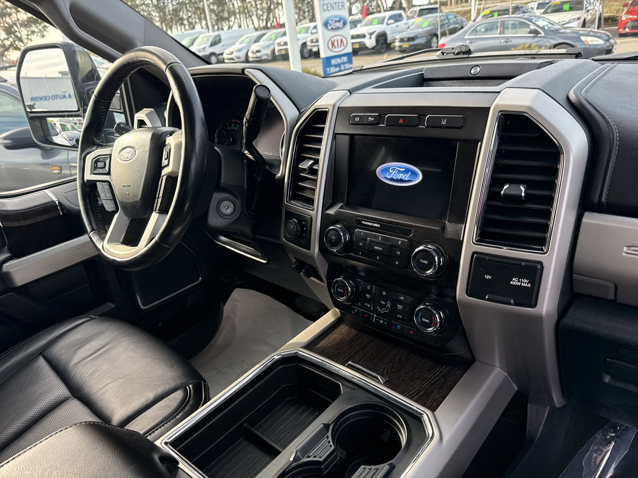 Used 2020 Ford F350 Lariat AWD/4WD image 21