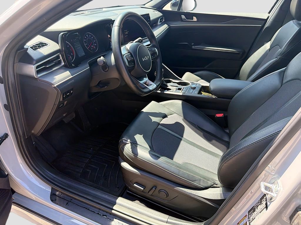 Used 2023 Kia K5 GT-Line w/ GT-Line Premium Package FWD image 24
