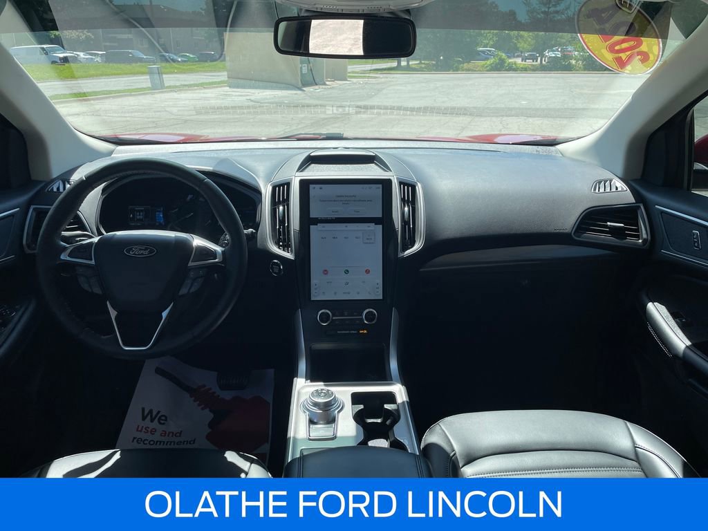 Certified 2024 Ford Edge SEL w/ Convenience Package AWD/4WD image 18