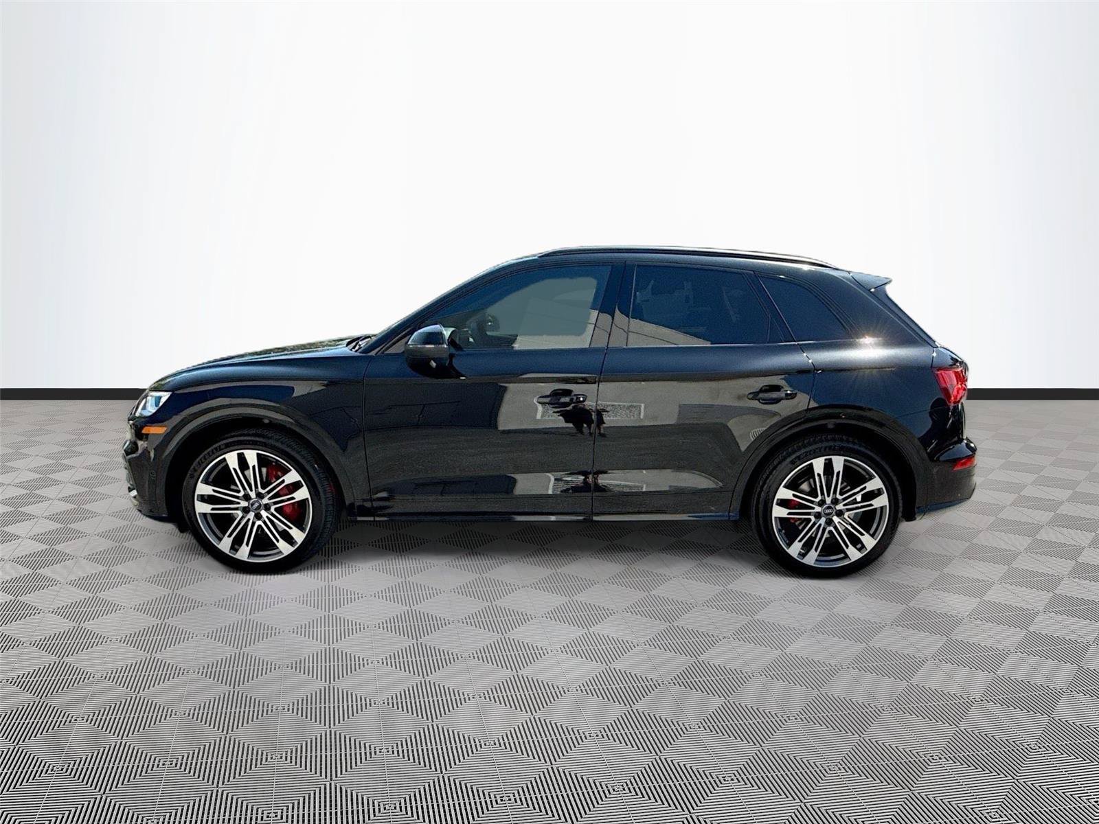 Used 2019 Audi SQ5 Prestige w/ Prestige Package AWD/4WD image 4