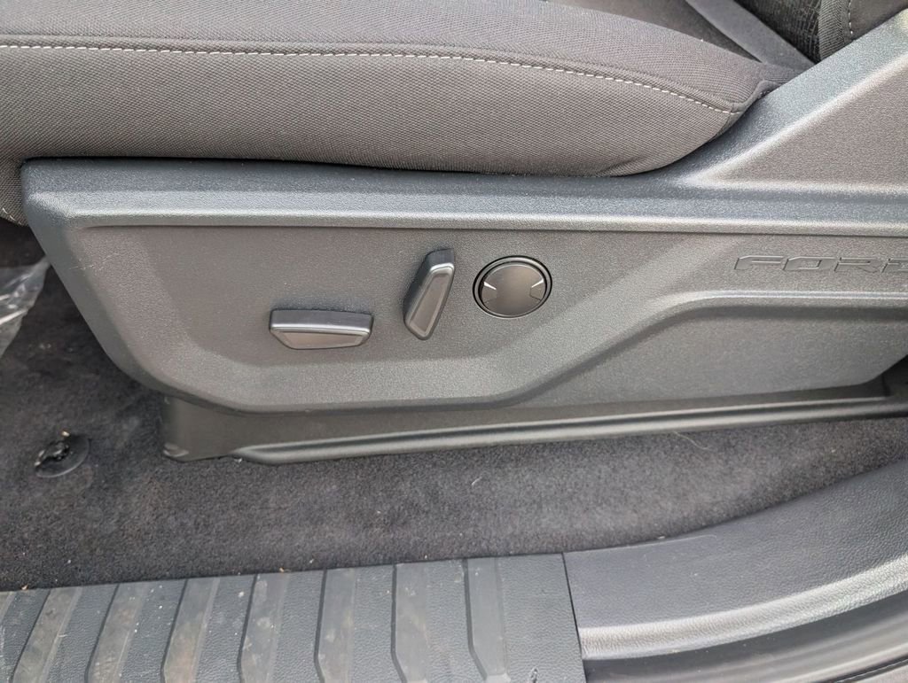 New 2025 Ford F150 XLT w/ Equipment Group 302A MID image 21