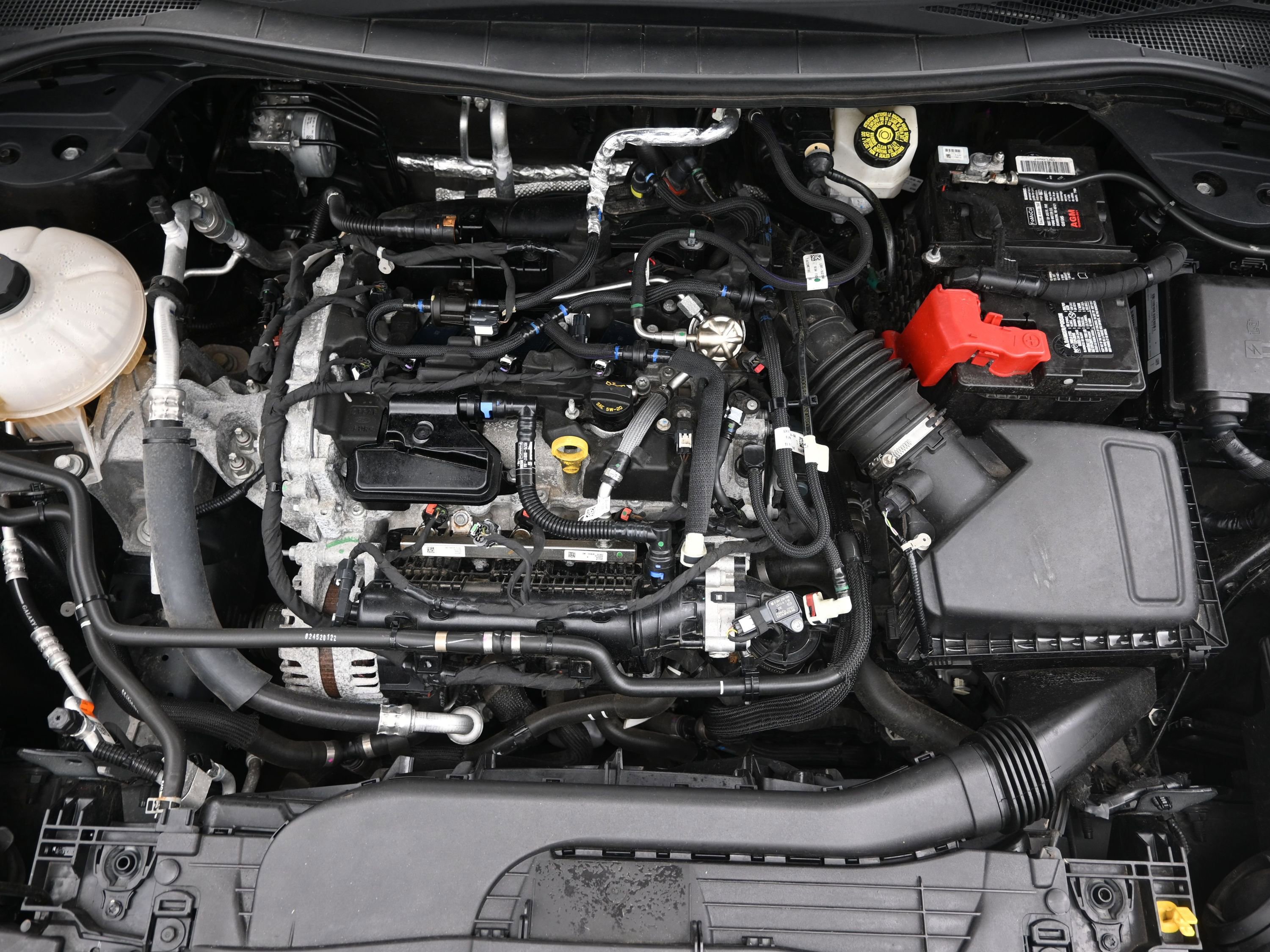 Used 2020 Ford Escape S image 28