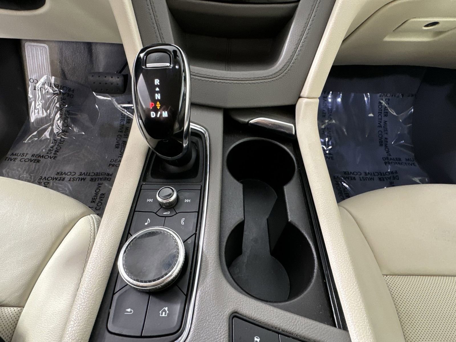 Used 2020 Cadillac XT5 Premium Luxury image 17