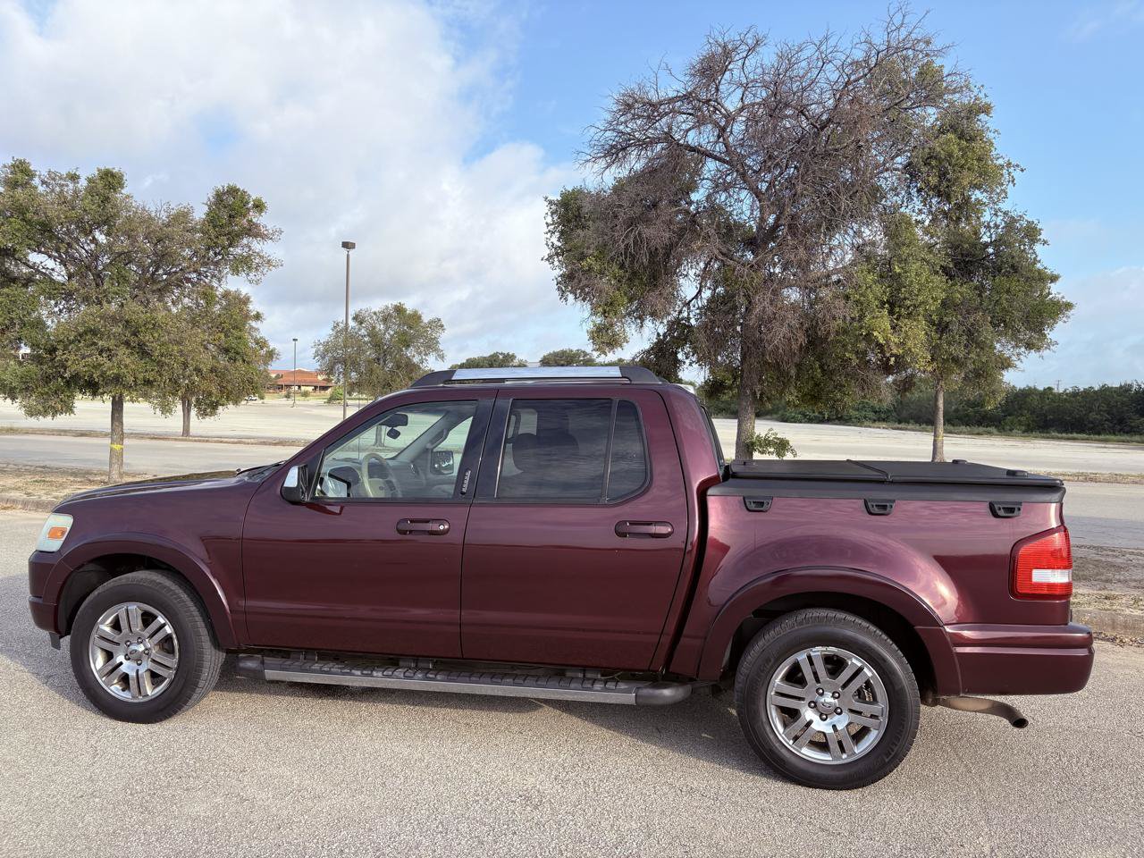 Used 2007 Ford Explorer Sport Trac Limited RWD image 22
