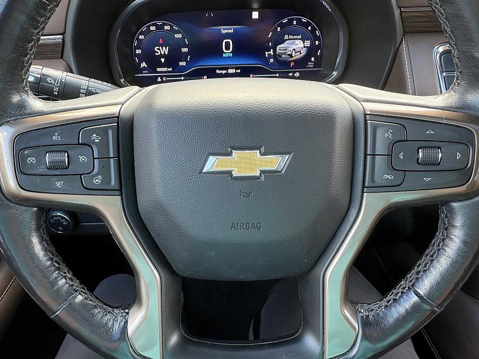 Used 2022 Chevrolet Suburban High Country image 22