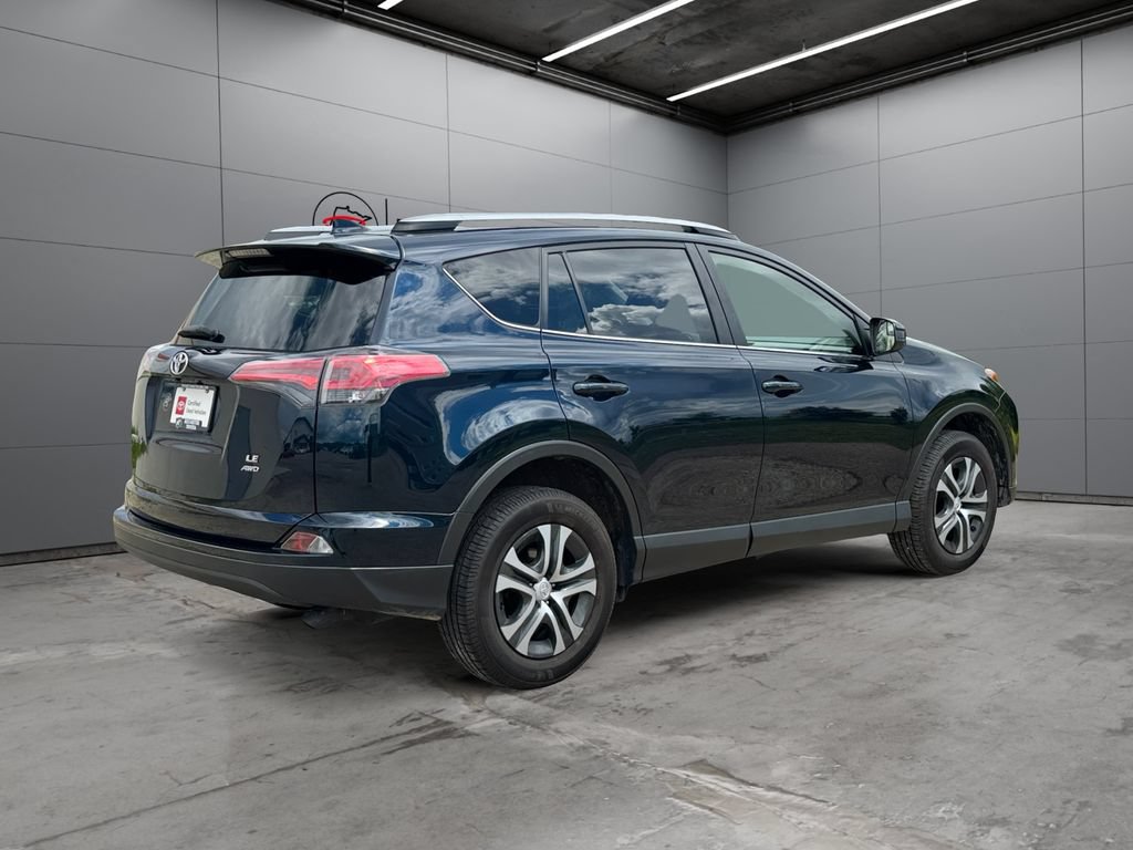 Certified 2017 Toyota RAV4 LE w/ Carpet Mat Package AWD/4WD image 5