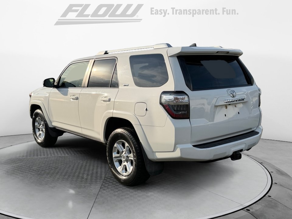 Certified 2016 Toyota 4Runner SR5 AWD/4WD image 6