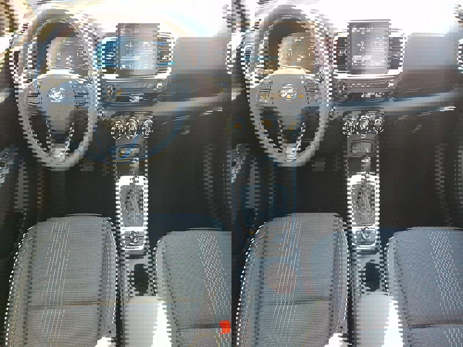 New 2026 Hyundai Venue SEL image 10