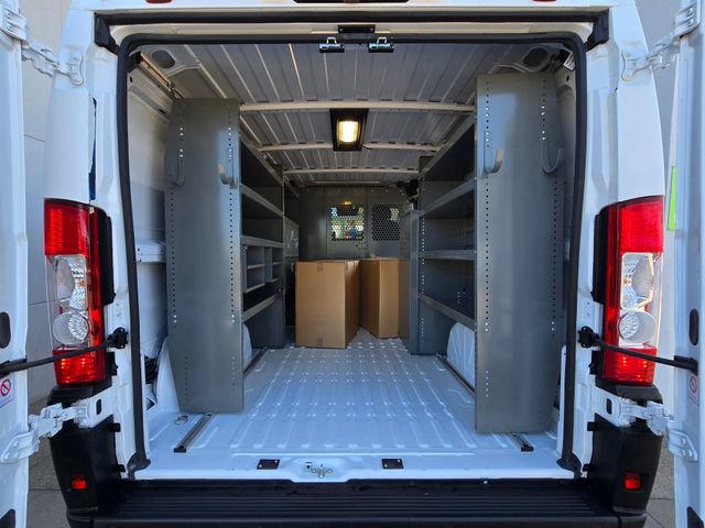 Used 2025 RAM ProMaster 2500 w/ Quick Order Package 22G SLT FWD image 18