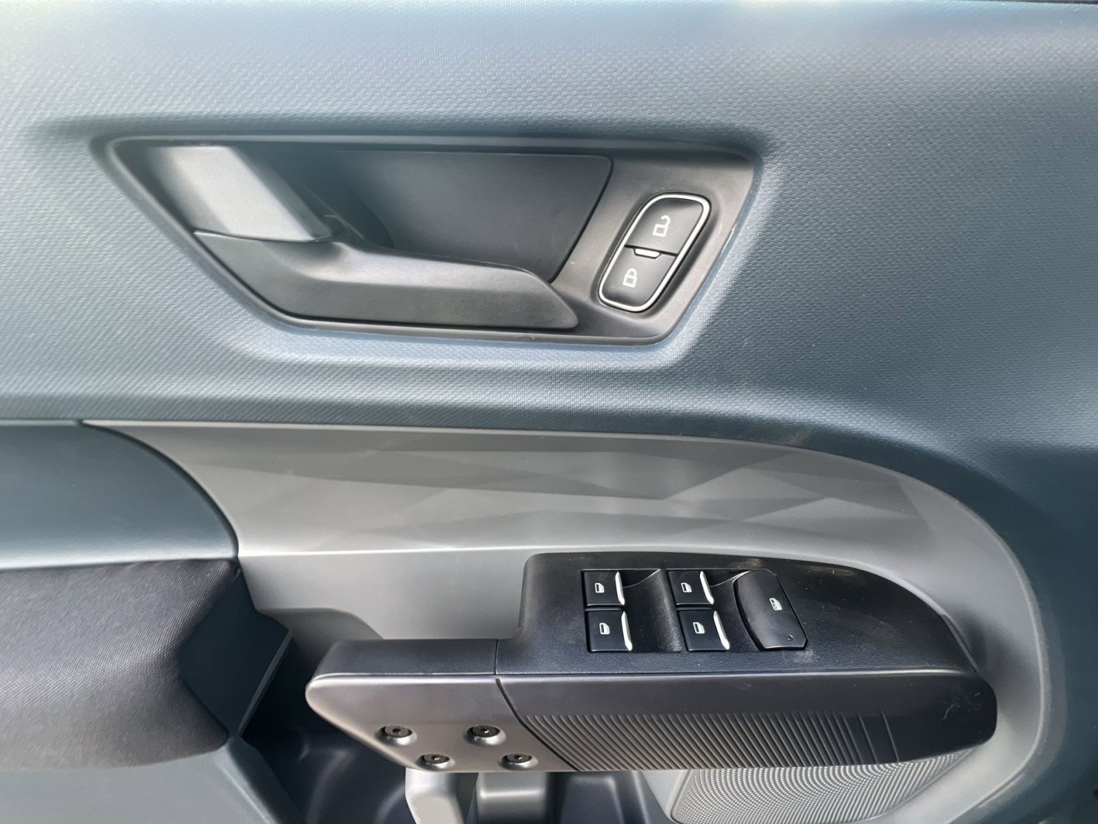 New 2026 Ford Maverick XL image 15