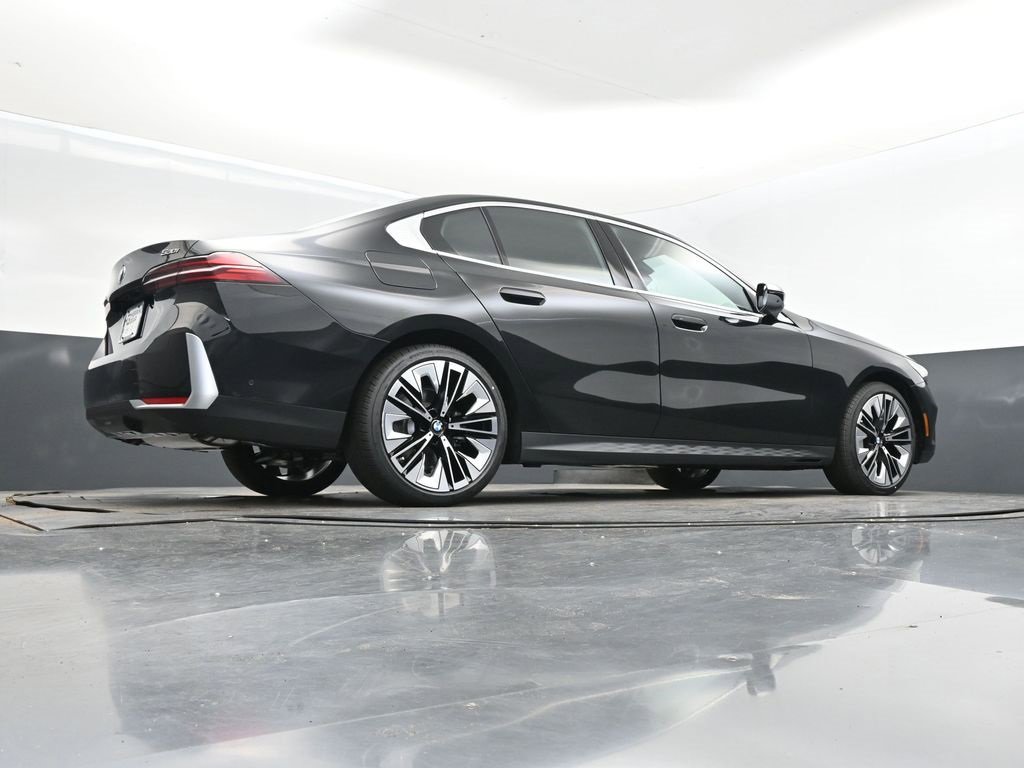 New 2026 BMW 530i w/ Premium Package image 41