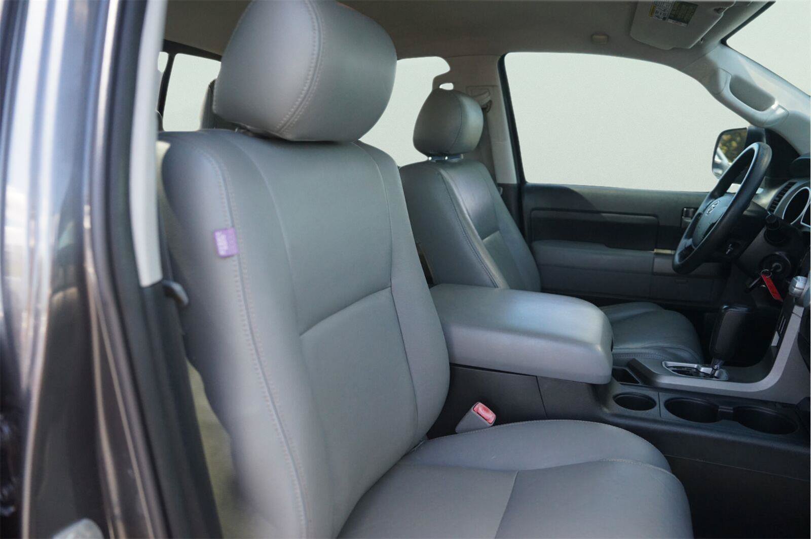 Used 2013 Toyota Tundra 2WD Double Cab w/ SR5 Pkg image 19