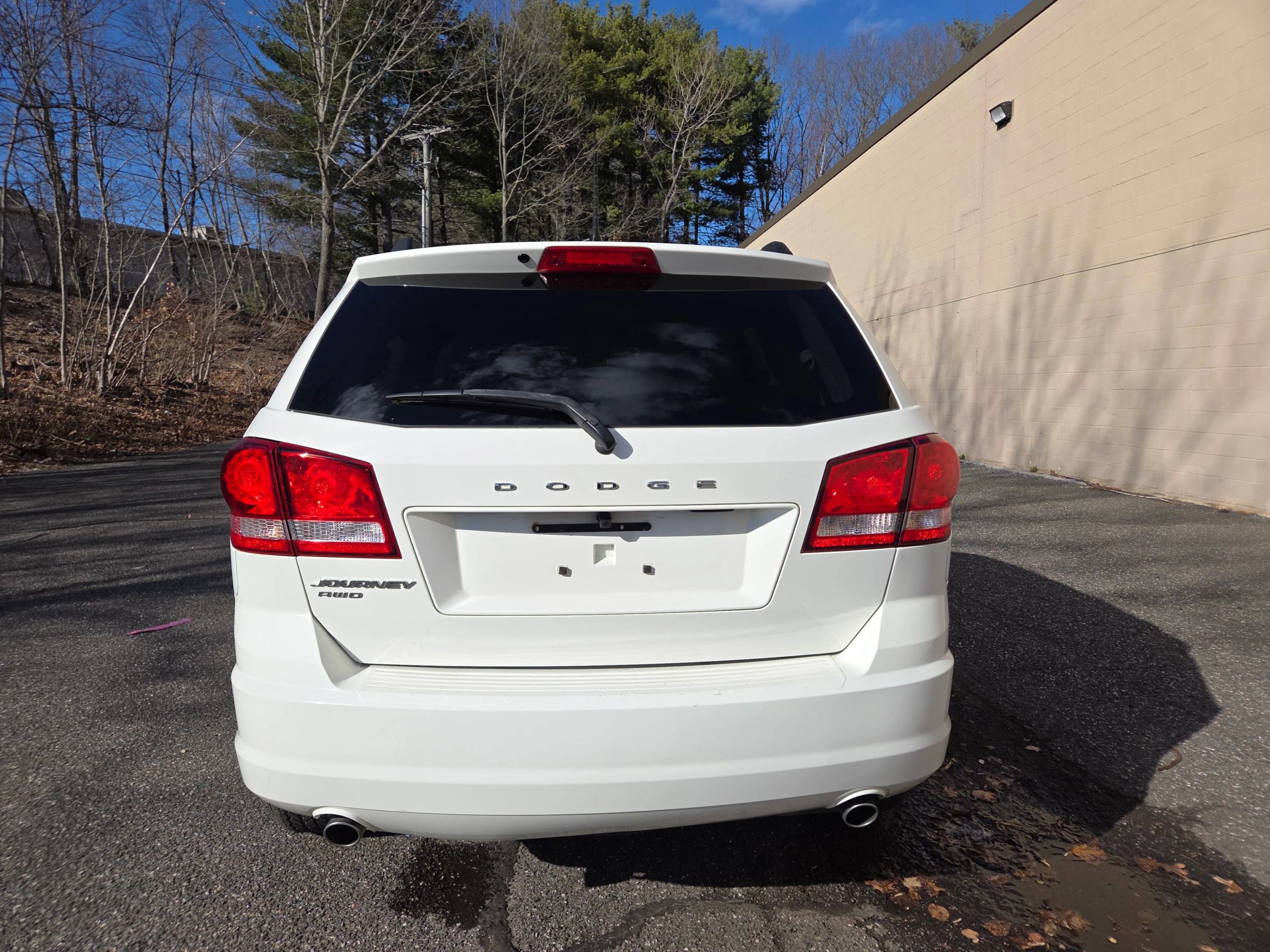 Used 2017 Dodge Journey SE image 5