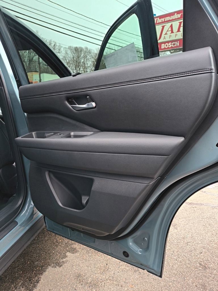 New 2026 Nissan Pathfinder Platinum image 29