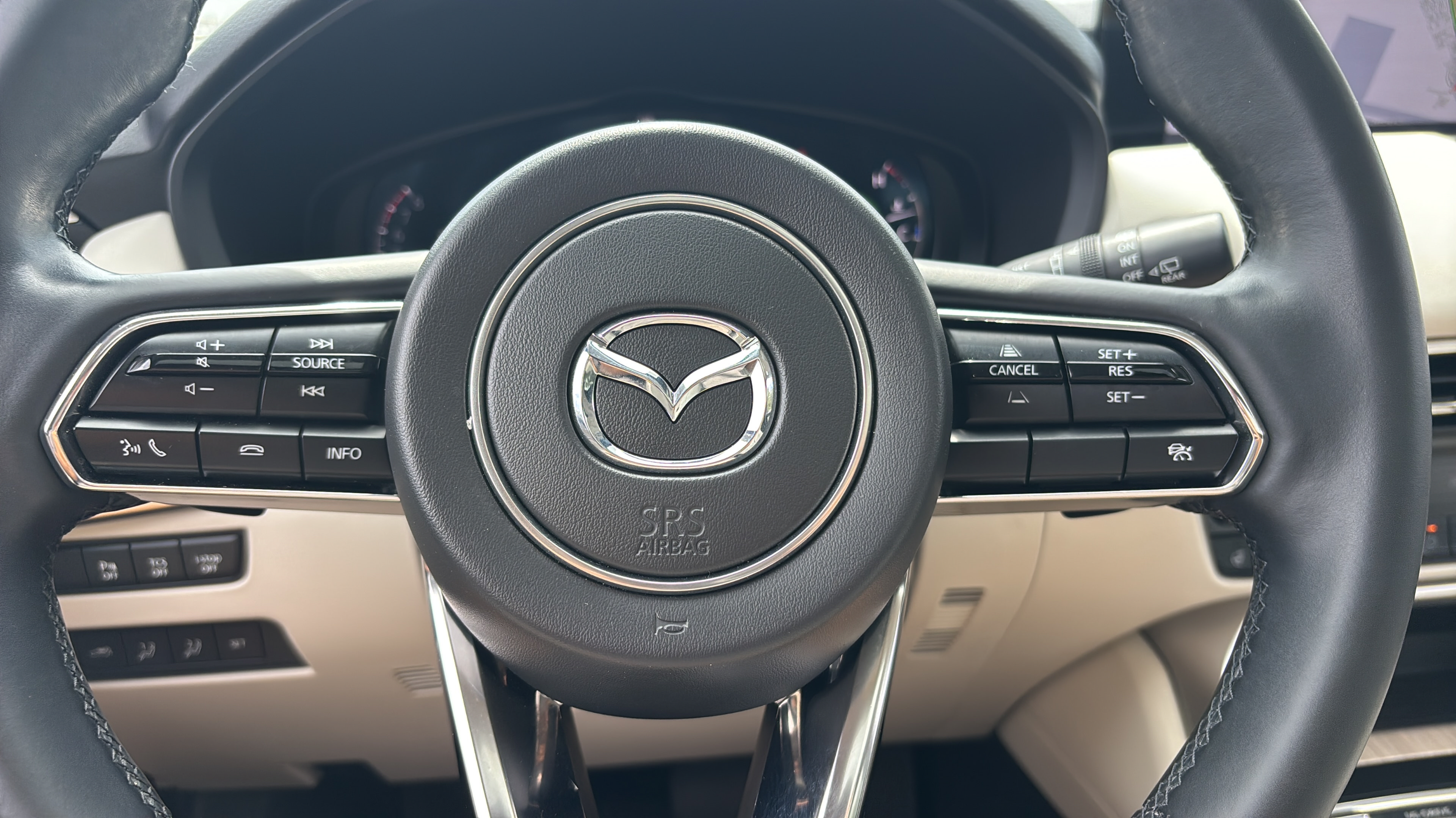 Used 2024 MAZDA CX-90 3.3 Turbo w/ Premium Plus Pkg AWD/4WD image 32