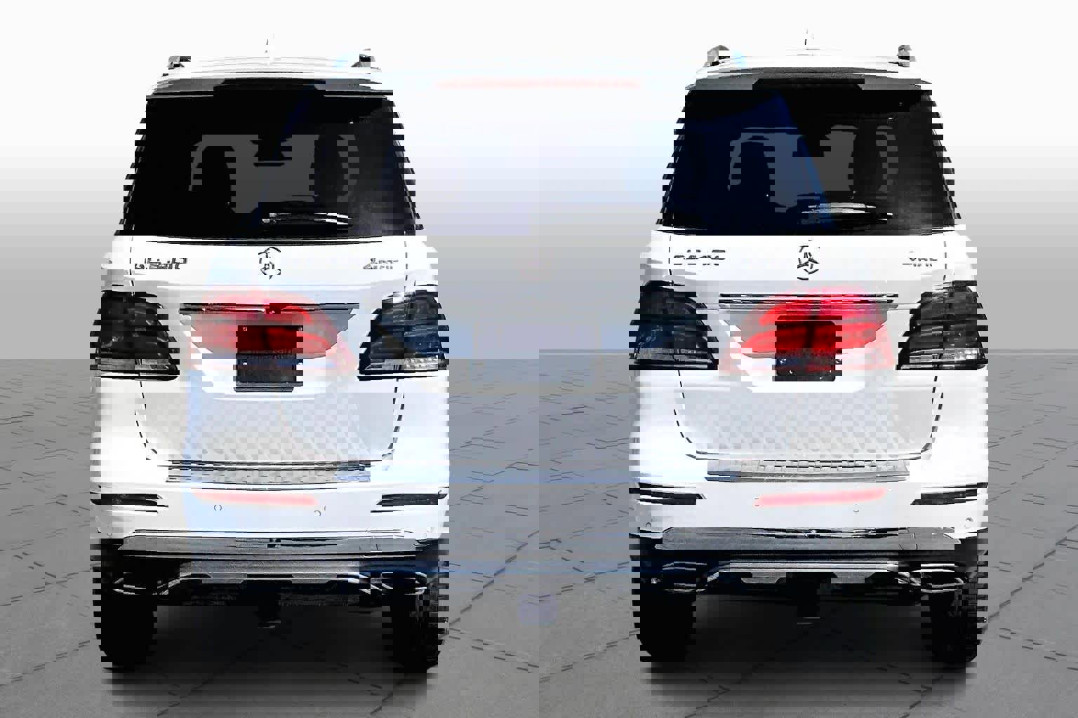 Used 2019 Mercedes-Benz GLE 400 4MATIC image 5