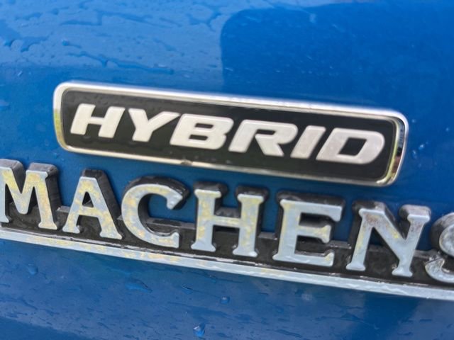 Used 2020 Ford Escape Titanium image 28