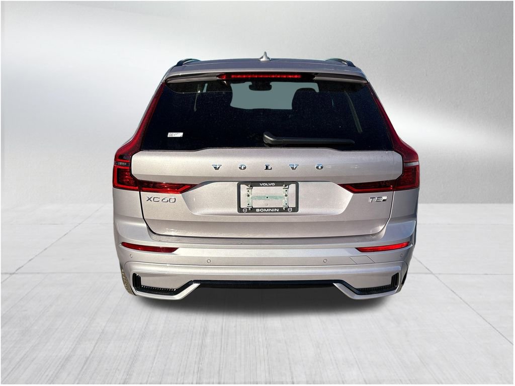 New 2026 Volvo XC60 T8 Core image 6