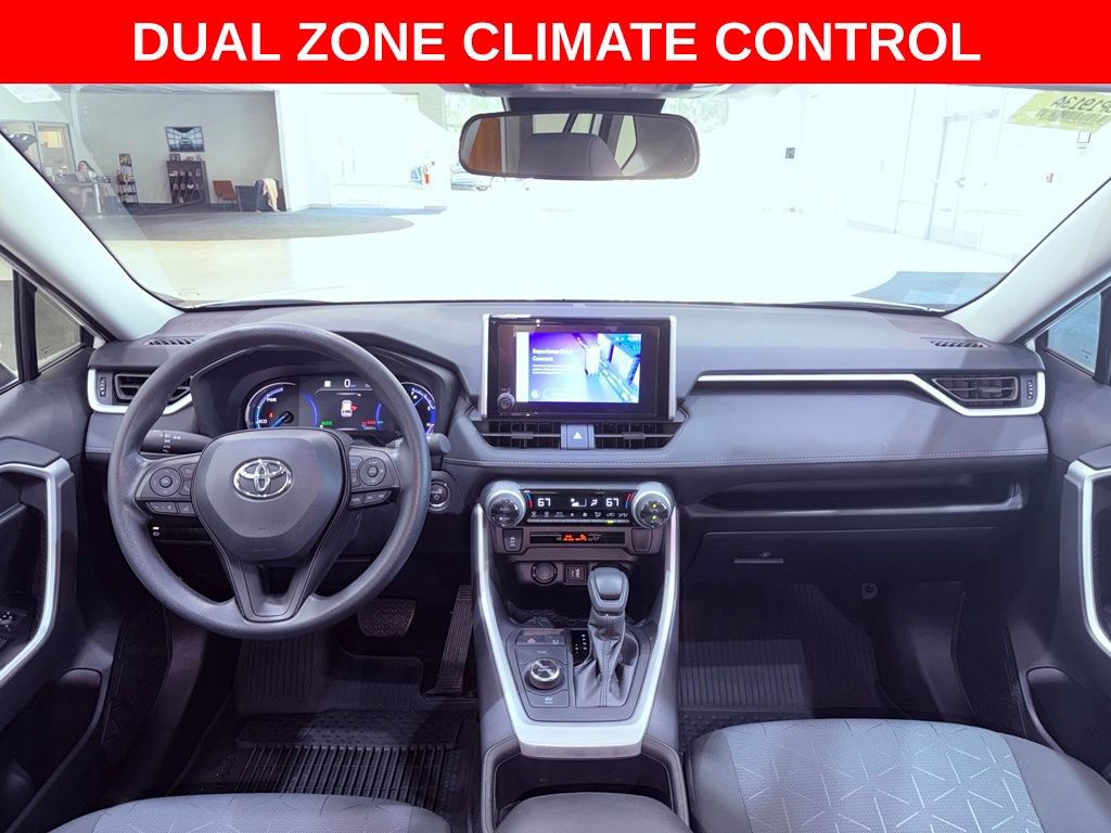 Used 2025 Toyota RAV4 XLE w/ Convenience Package AWD/4WD image 10