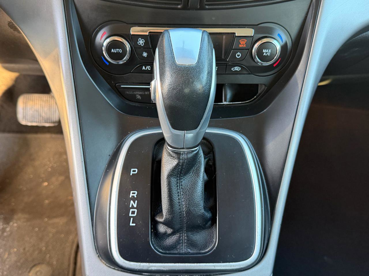 Used 2016 Ford C-MAX SE image 18