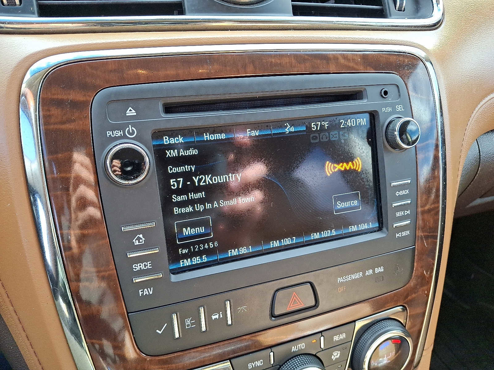 Used 2017 Buick Enclave Leather image 19