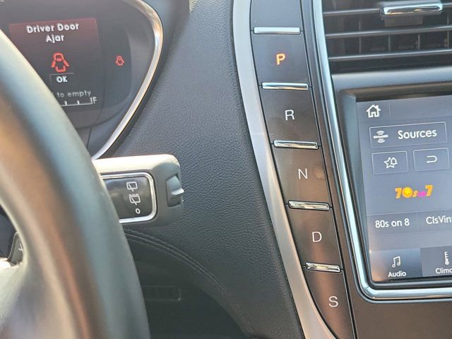 Certified 2019 Lincoln Nautilus Reserve image 30