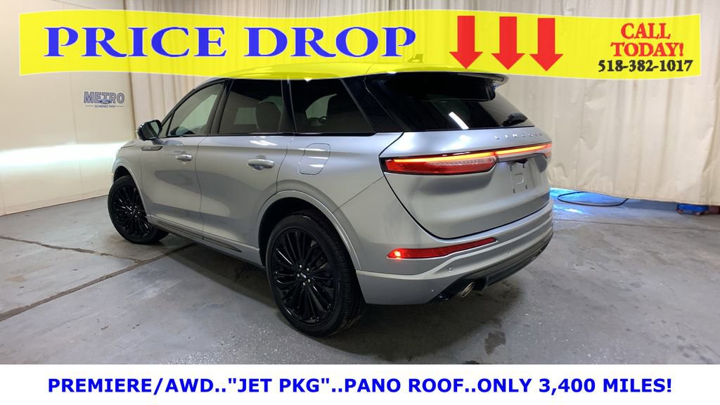 Used 2024 Lincoln Corsair AWD w/ Equipment Group 101A image 5