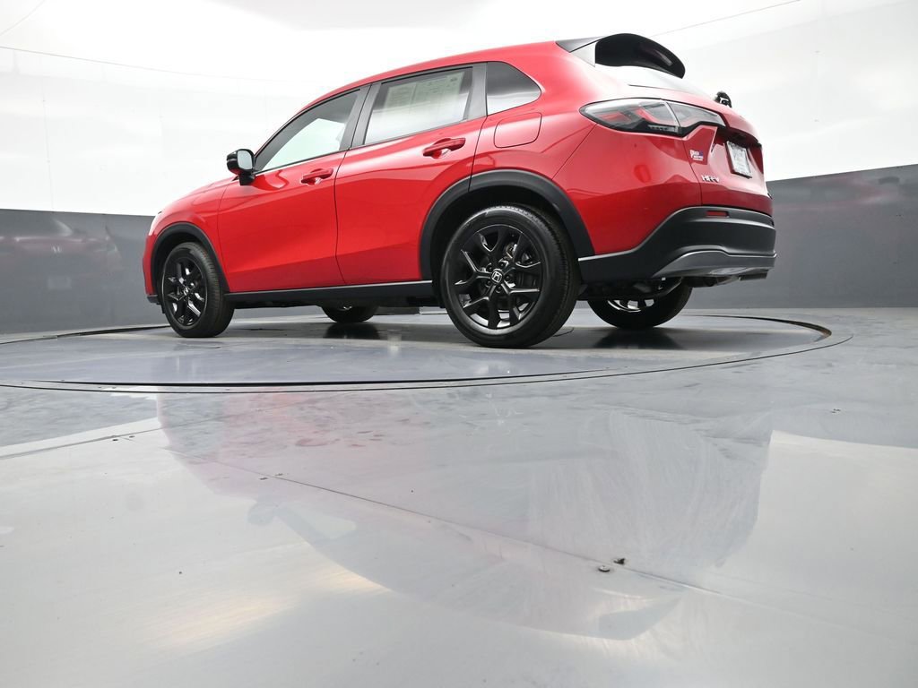 Certified 2024 Honda HR-V Sport image 30