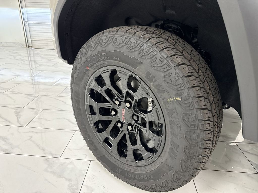 New 2026 GMC Canyon Elevation w/ Convenience Package image 34
