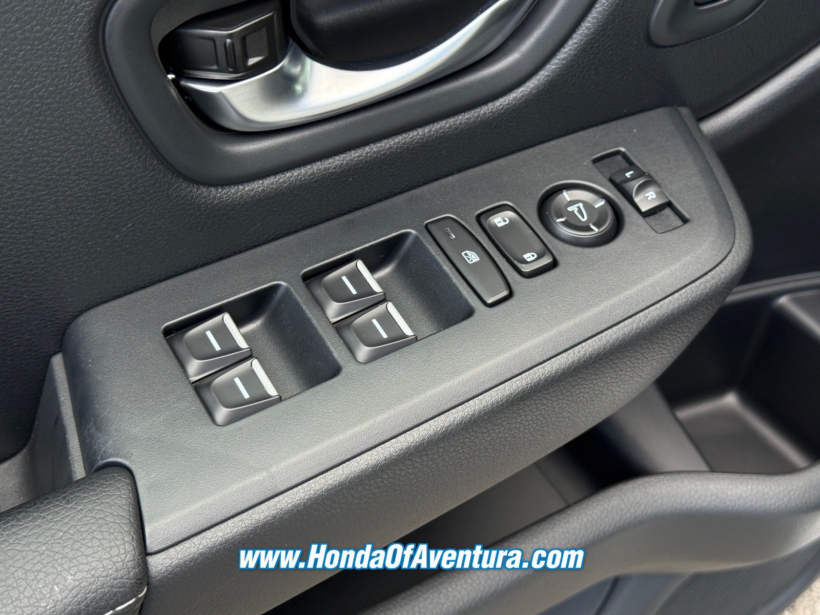 Certified 2026 Honda Passport RTL image 26