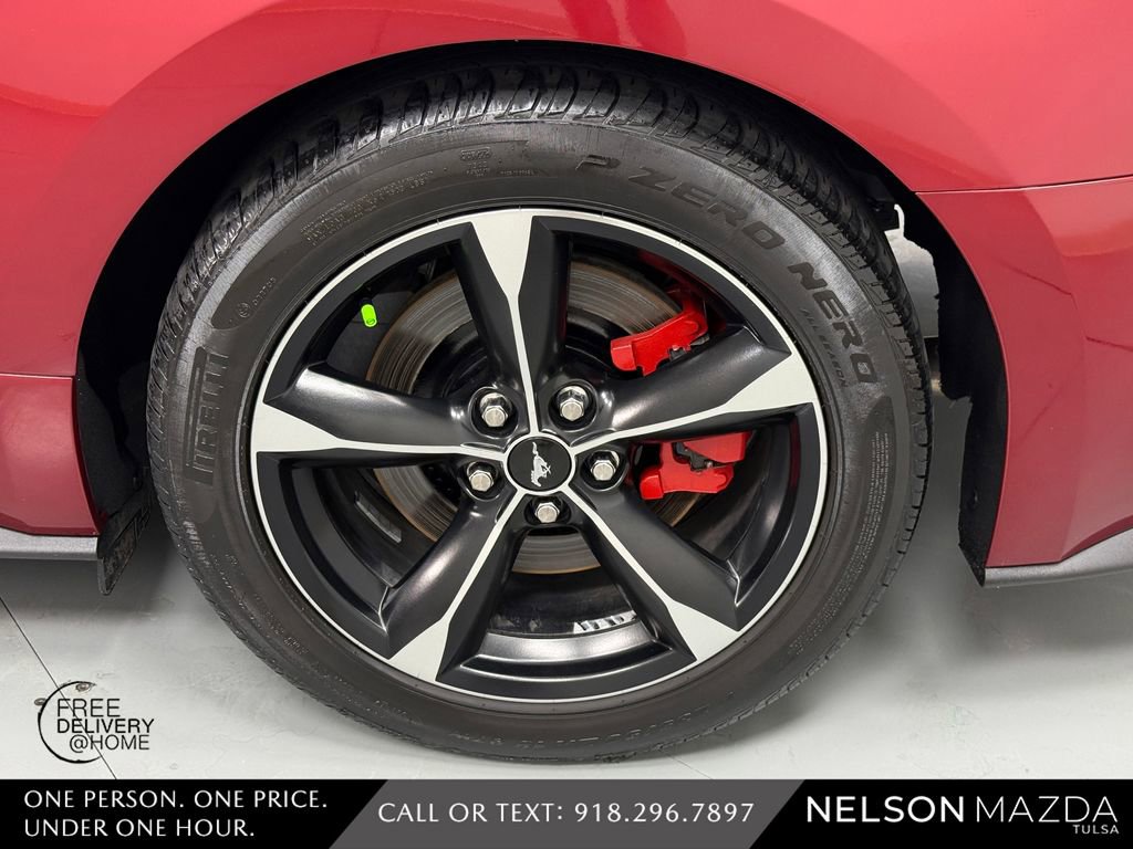 Used 2018 Ford Mustang GT RWD image 12