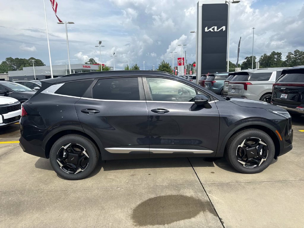 New 2026 Kia Sportage EX w/ EX Panorama Roof Package AWD/4WD image 9