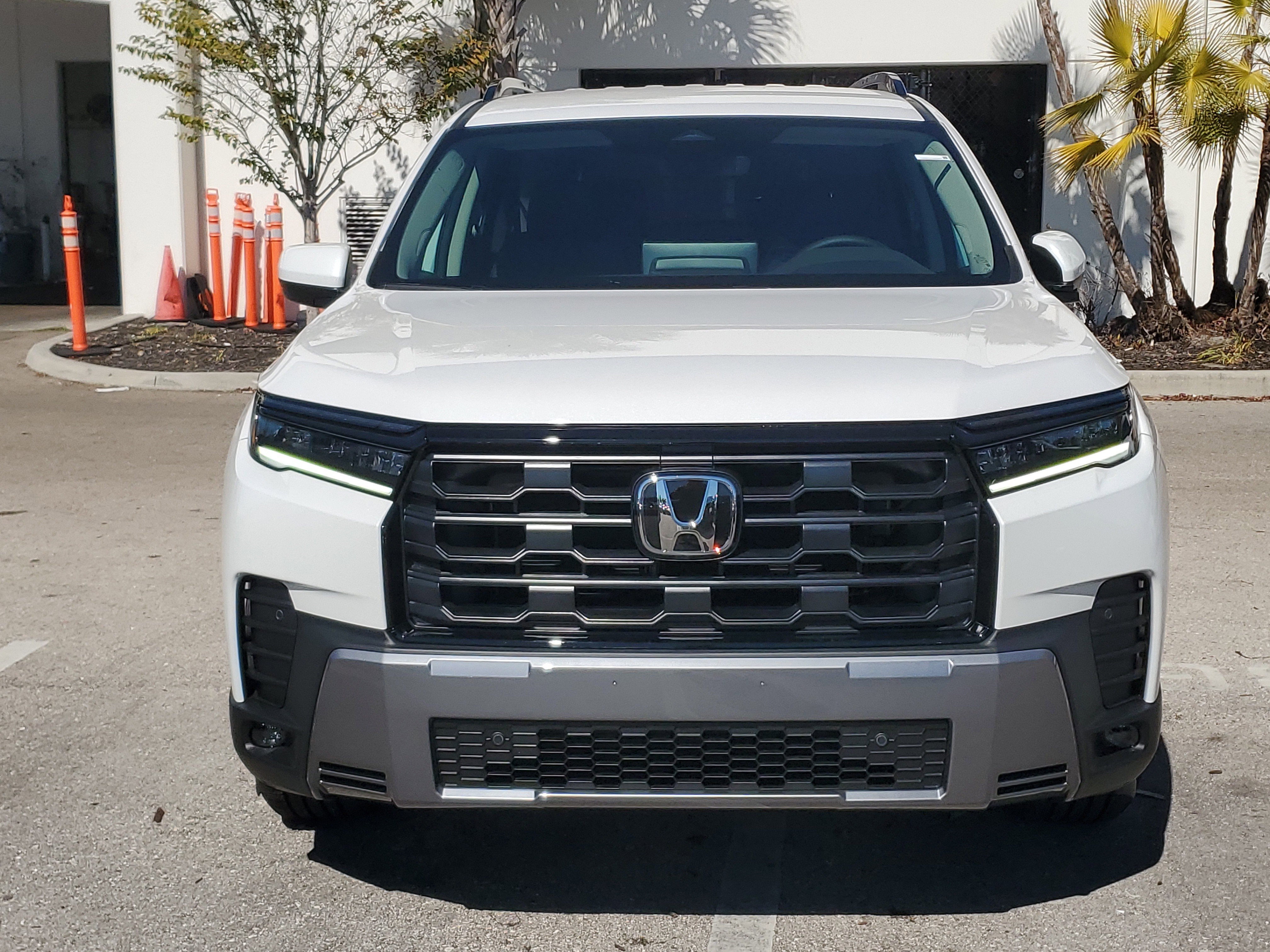New 2026 Honda Pilot EX-L image 2