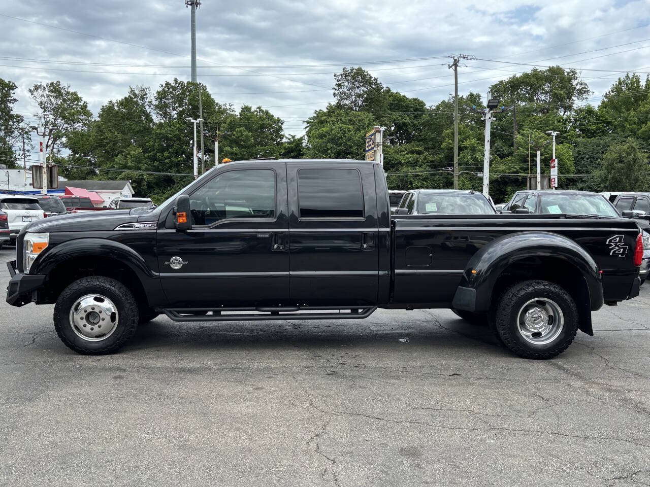 Used 2015 Ford F350 Lariat w/ Lariat Ultimate Package AWD/4WD image 5