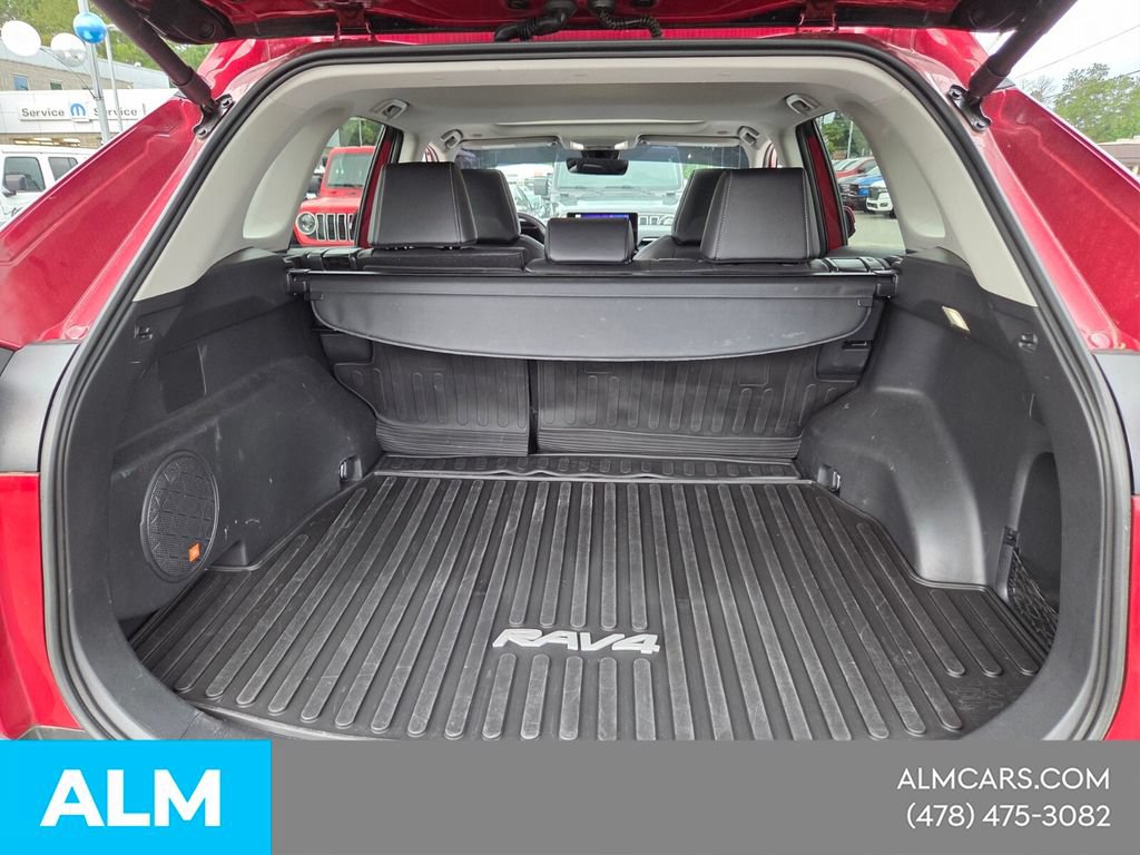 Used 2024 Toyota RAV4 Limited FWD image 12