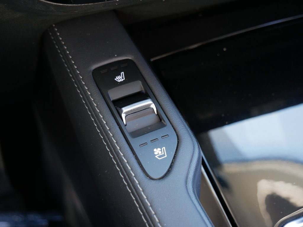 Used 2021 Kia Telluride EX AWD/4WD image 20