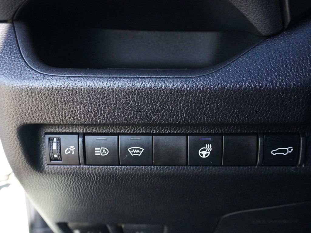 Used 2023 Toyota RAV4 XLE Premium AWD/4WD image 38