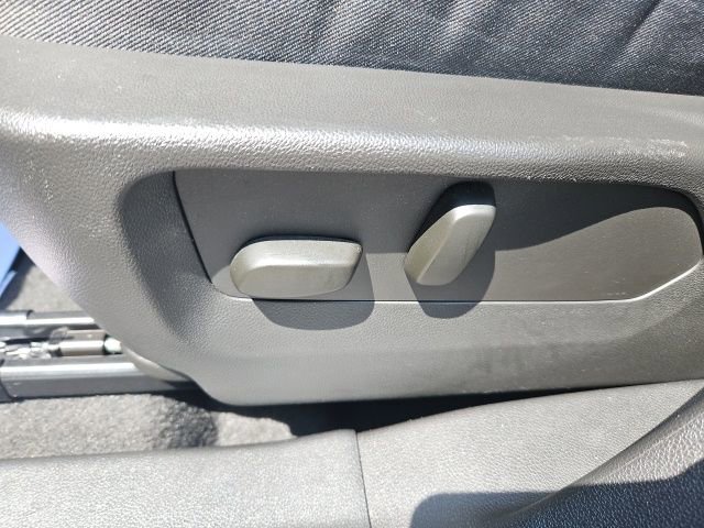 Used 2023 Buick Envision Preferred image 21