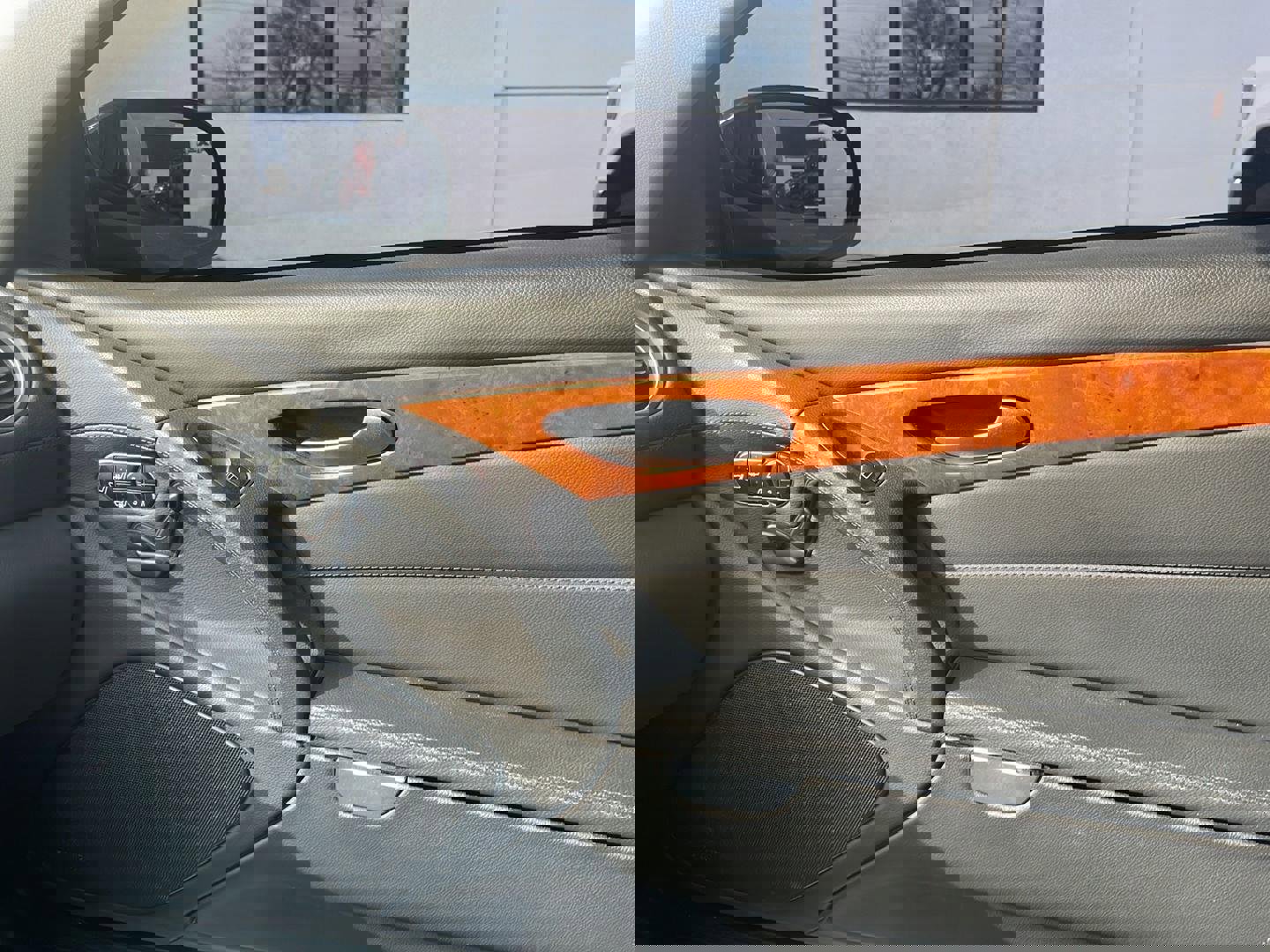 Used 2009 Mercedes-Benz SL 550 image 27