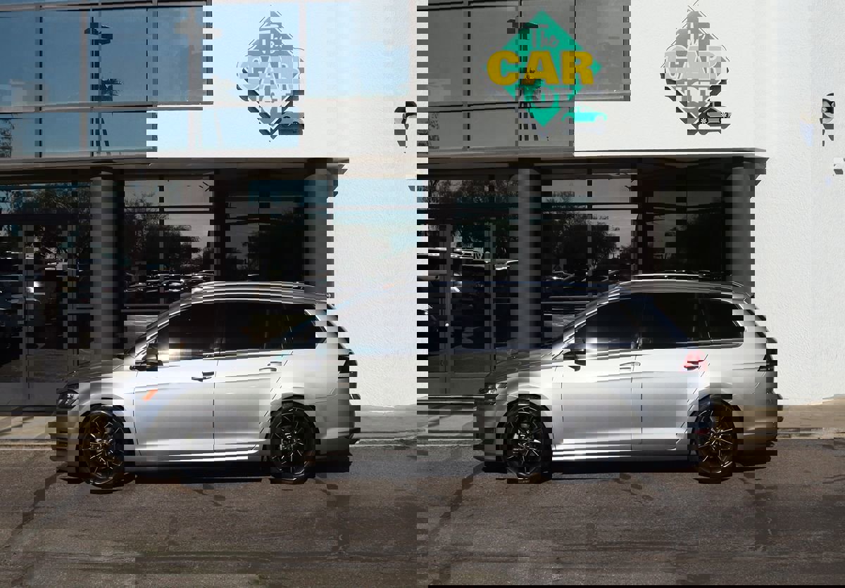 Used 2015 Volkswagen Golf SEL w/ Lighting Package (SEL) image 8