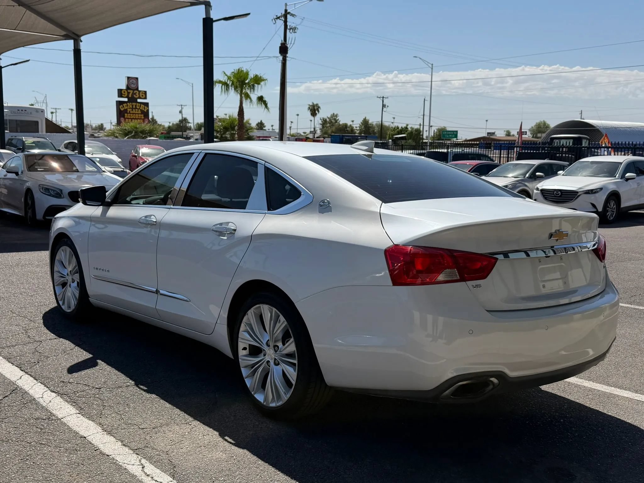 Used 2015 Chevrolet Impala LTZ FWD image 5