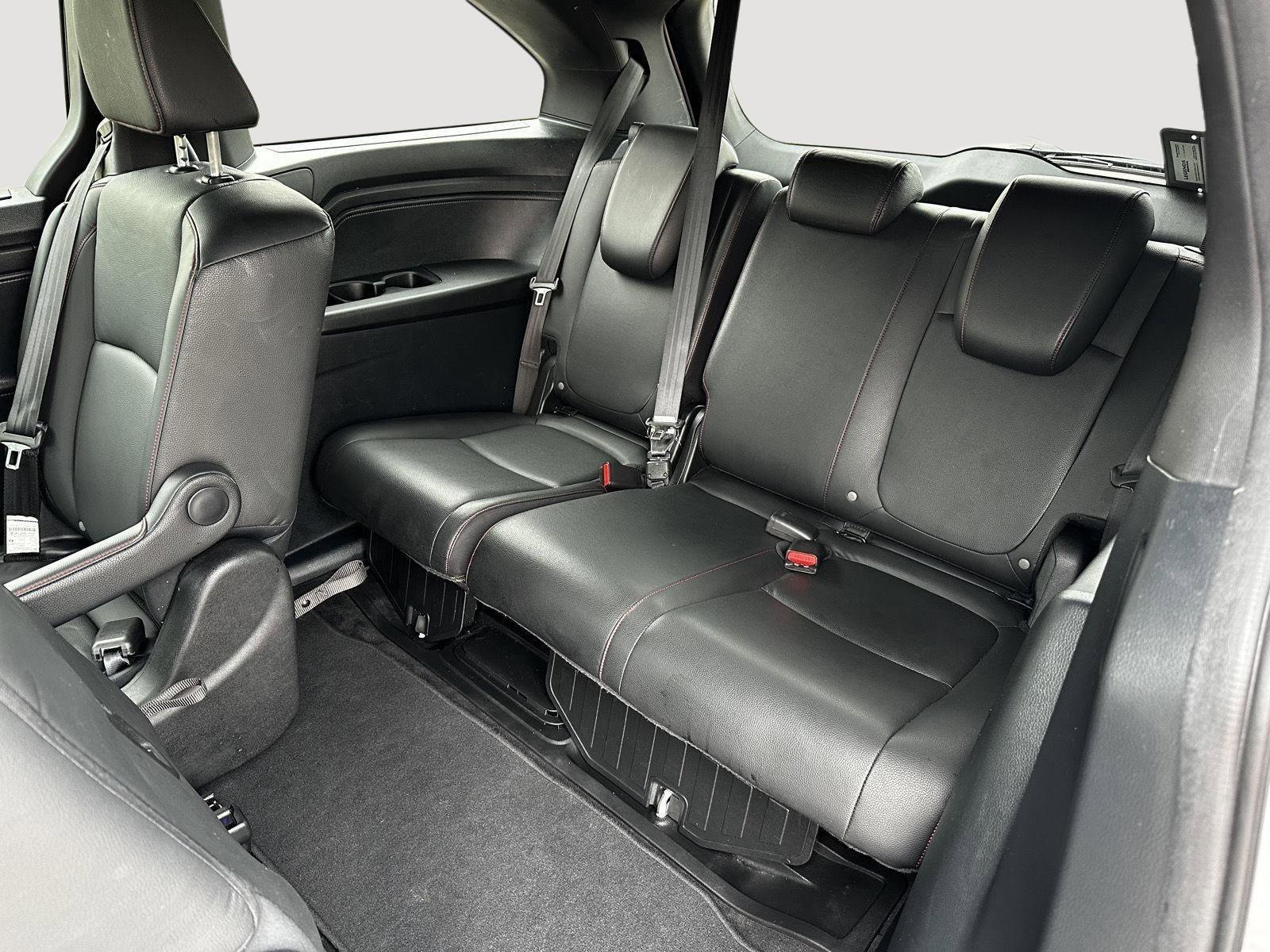 Certified 2024 Honda Odyssey Sport image 20