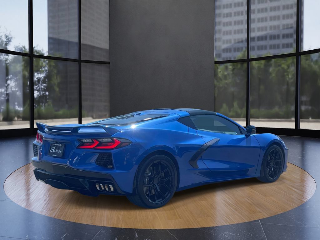 Used 2022 Chevrolet Corvette Stingray Premium Cpe w/ Z51 Performance Package RWD image 3