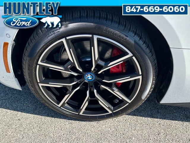 Used 2023 BMW i4 M50 AWD/4WD image 8