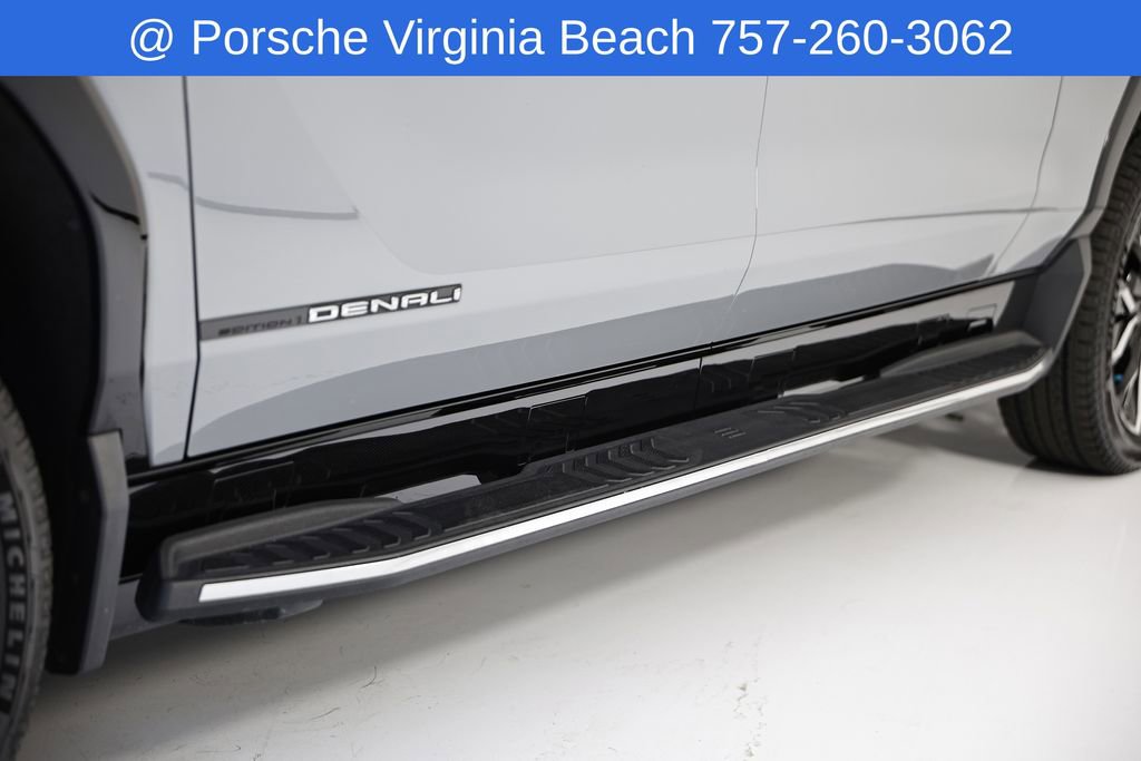 Used 2024 GMC Sierra EV Denali AWD/4WD image 12