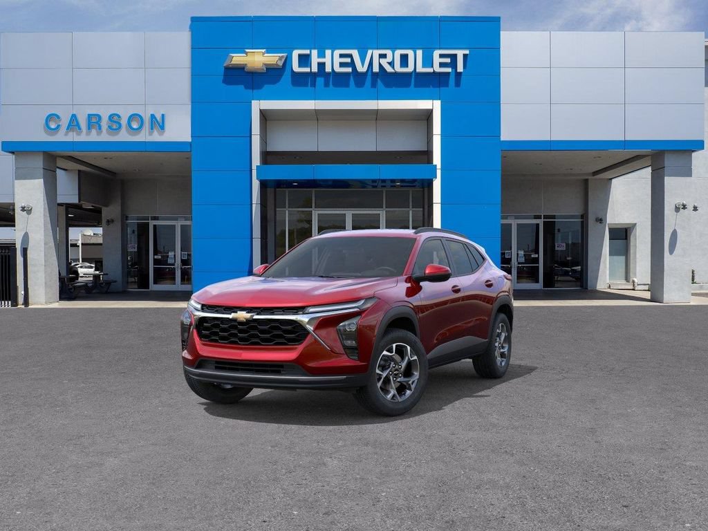 New 2026 Chevrolet Trax LT w/ Driver Confidence Package FWD image 8