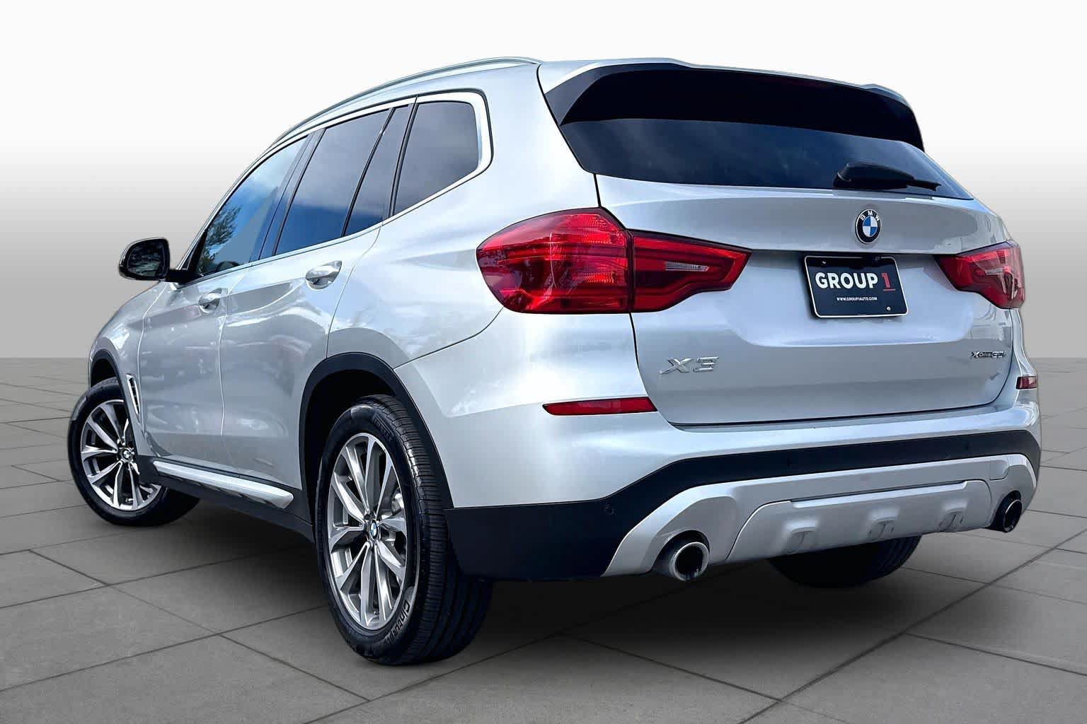 Used 2019 BMW X3 xDrive30i w/ Driving Assistance Package AWD/4WD image 11