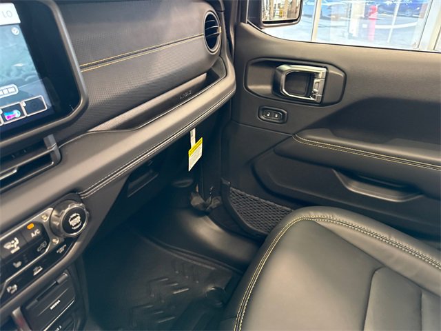 New 2025 Jeep Wrangler Unlimited Rubicon 392 image 24