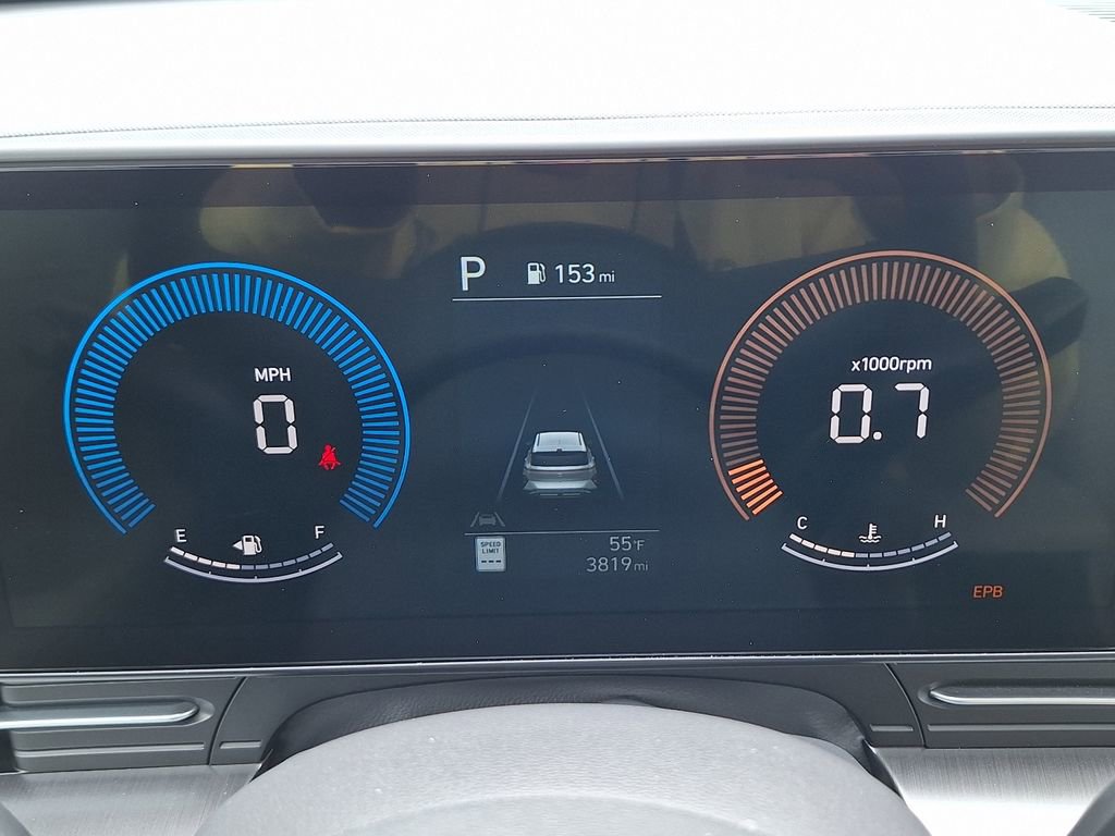 Certified 2025 Hyundai Kona SEL image 17